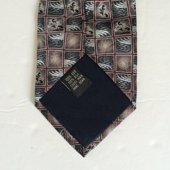 Disney Mickey Unlimited Mickey Mouse Print Mens Tie 100 % Silk Multicolor - Picture 3 of 6